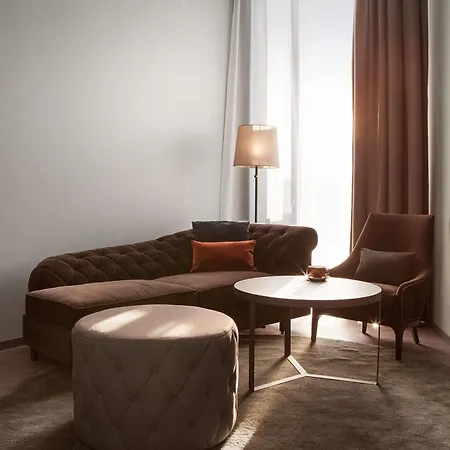 Scandic Hotell 4*