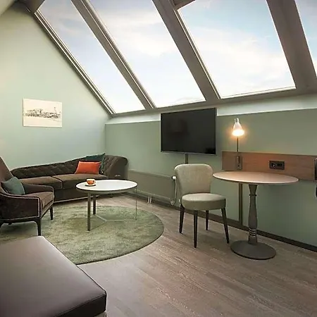 Hotel Scandic 4*